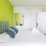 2 Bd By The Sea In Appartement *