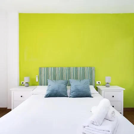2 Bd By The Sea In Apartment *