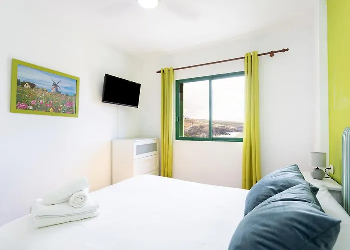 2 Bd By The Sea In Apartamento *