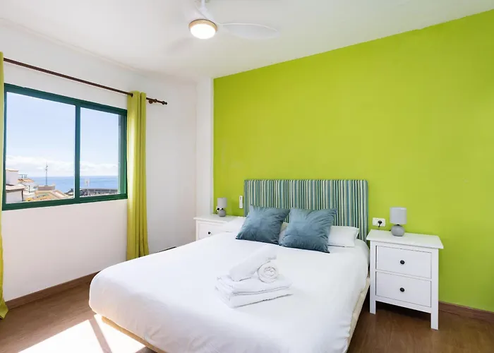 Apartamento 2 Bd By The Sea In Playa de San Juan (Tenerife)